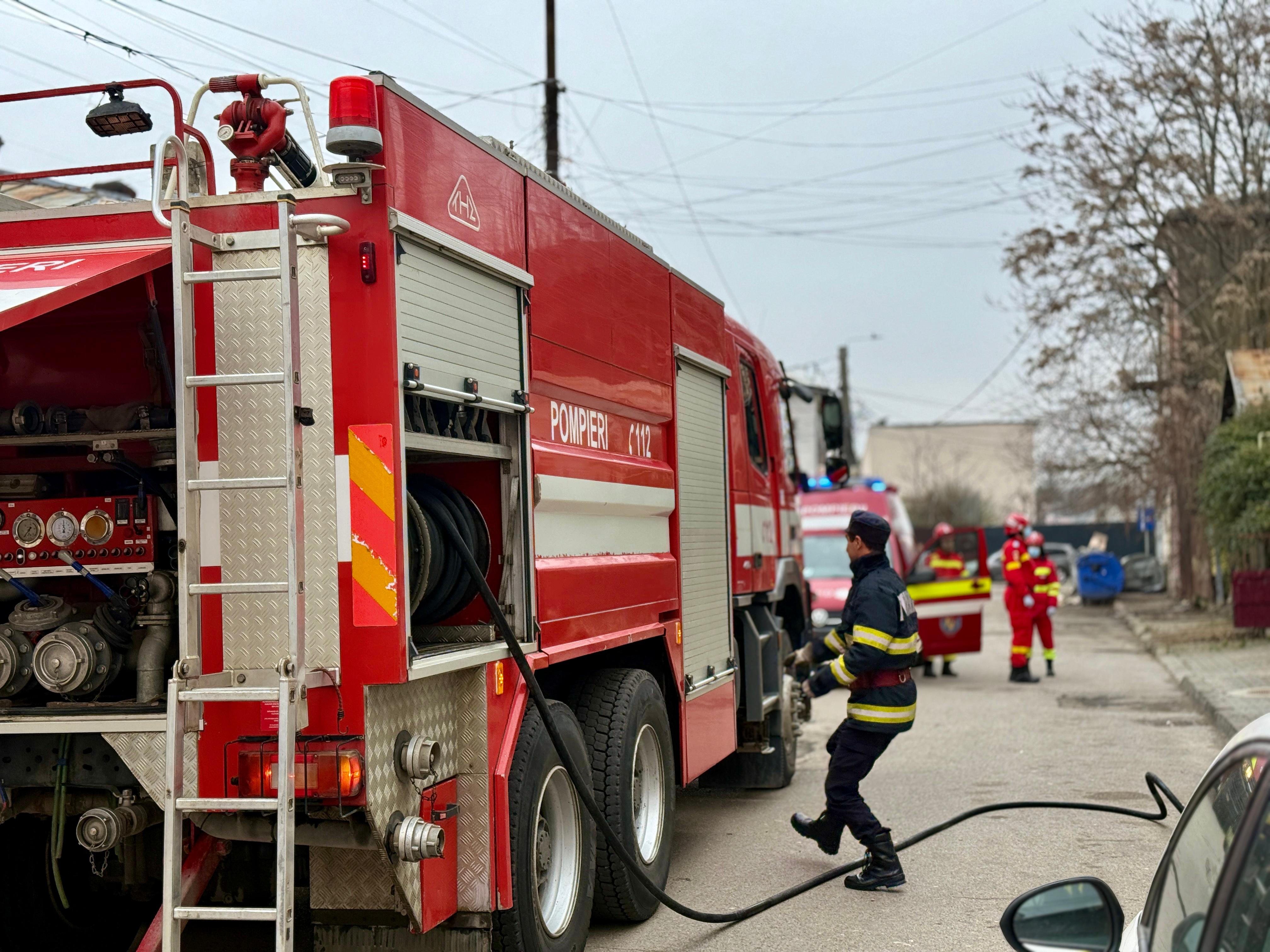 incendiu la o locuinta in Centrul Vechi