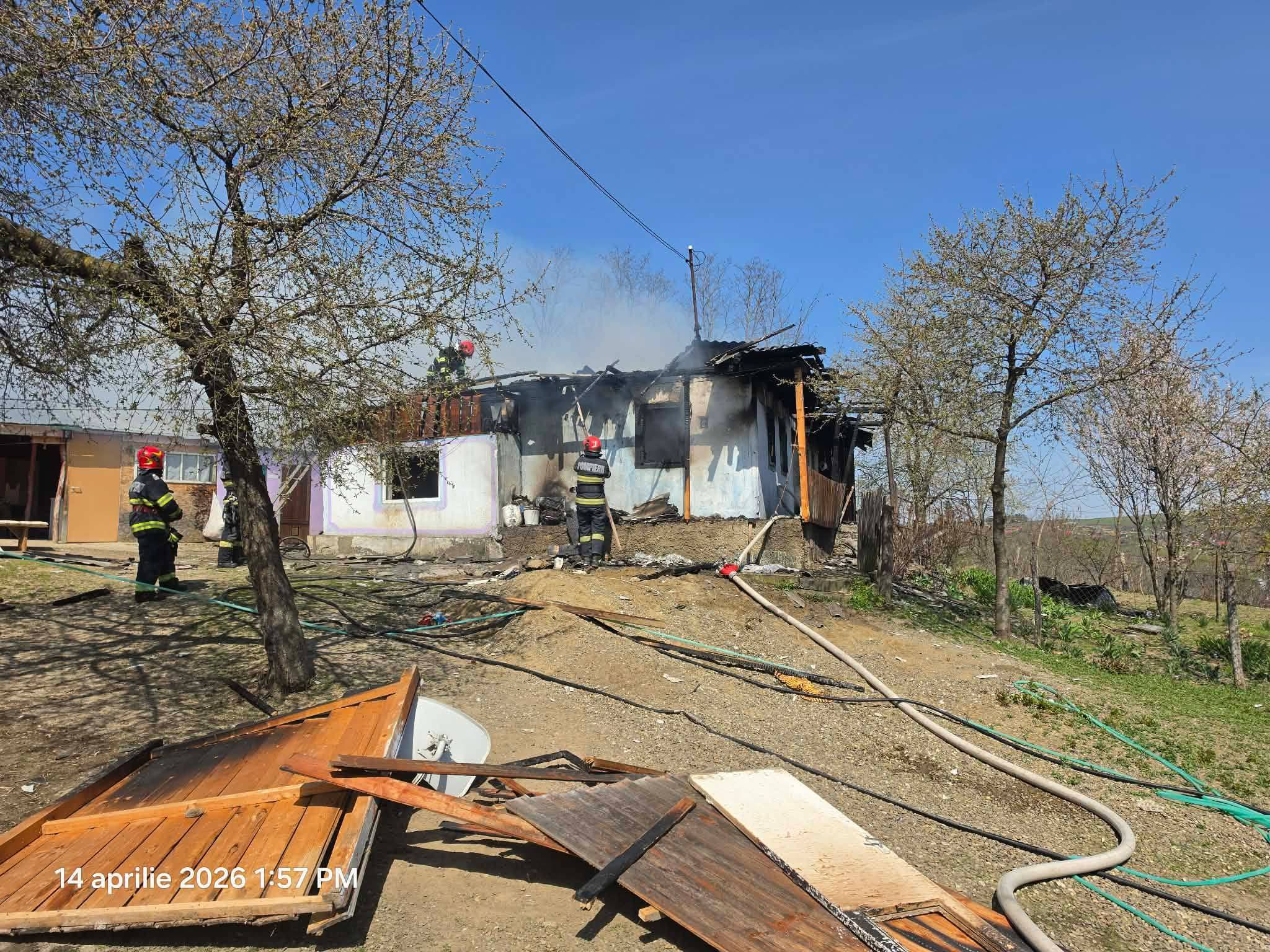 casa modulara incendiu sendriceni
