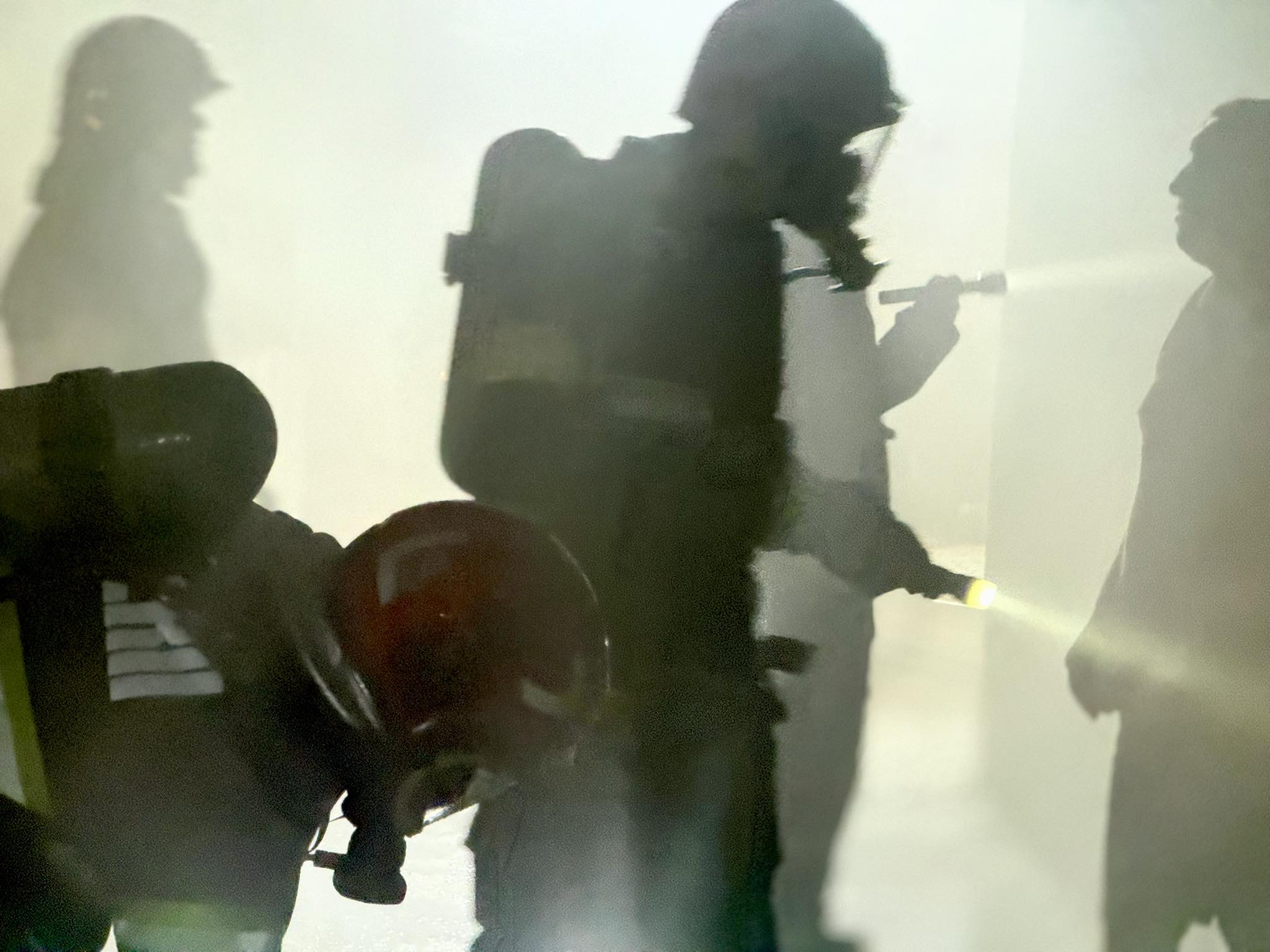 Familie, la un pas să rămână pe drumuri din cauza unui incendiu