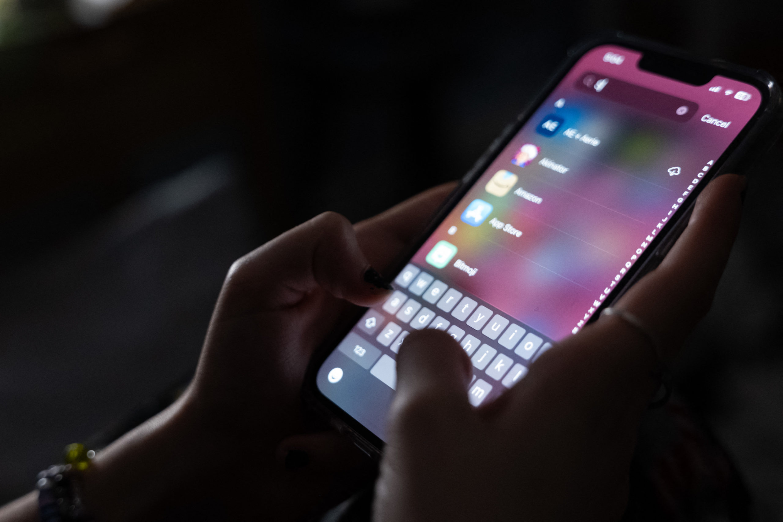 inselaciune prin telefon