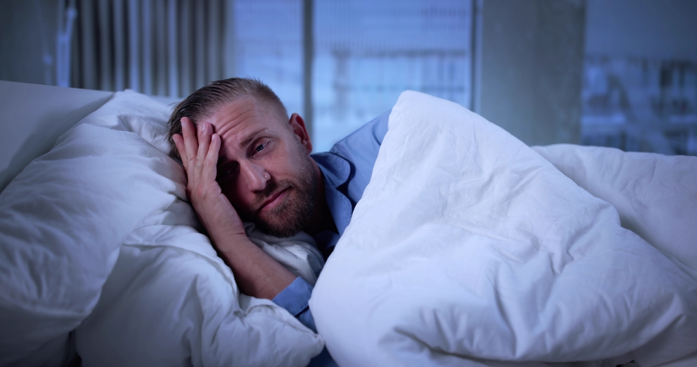 Probleme cu somnul la vârsta a treia? Strategii eficiente!