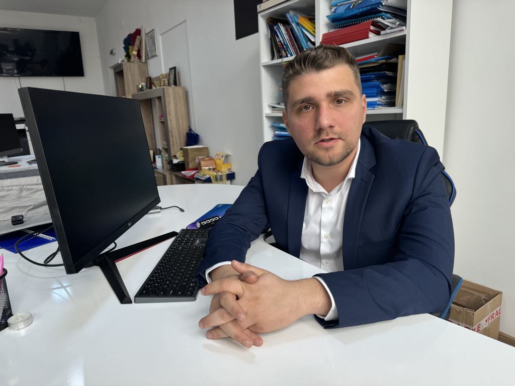 INTERVIU Eduard Mititelu, tânărul care și-a luat Audi din banii câștigați în studenție: Am reușit să mă întrețin singur în facultate – VIDEO 