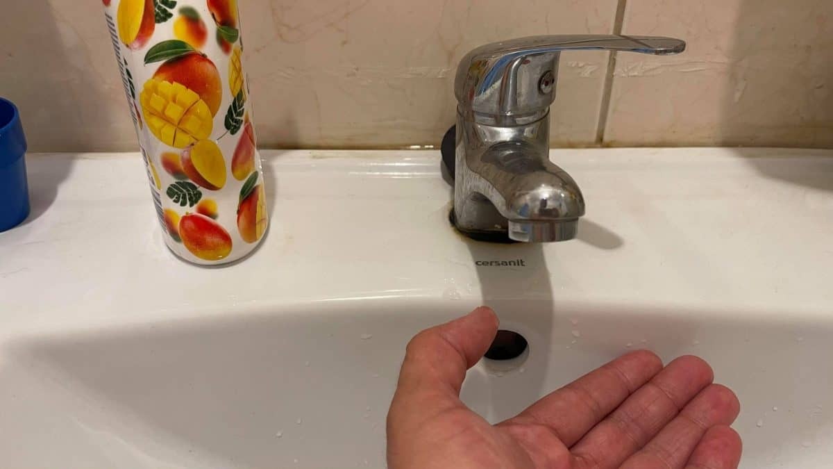 Întreruperi de apă anunțate pe toată durata zilei de mâine 