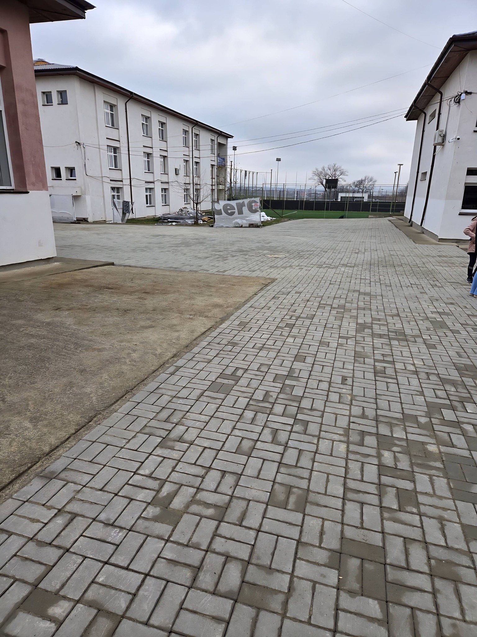 Curtea Școlii „Ion Pillat” din Dorohoi, modernizată: investiție finalizată de Consiliul Județean