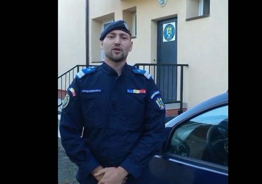 Un jandarm aflat în timpul liber i-a salvat viața unui om căzut pe drum – VIDEO 