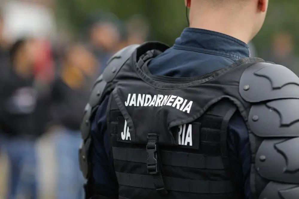 TRAGEDIE: Jandarm de 27 de ani împușcat în cap de un coleg