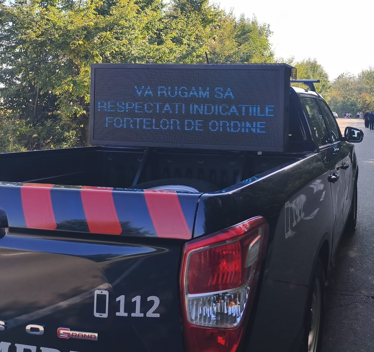 jandarmeria botosani la datorie in minivacanta.j