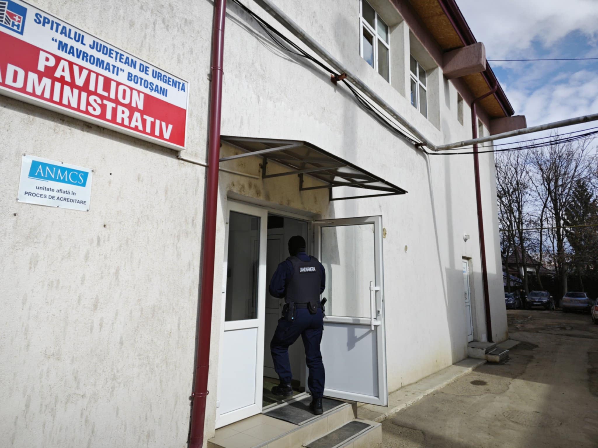 Dosarul șpăgilor de la spital: Condamnare pentru un bărbat care a dat mită pentru a se angaja la „Mavromati” 