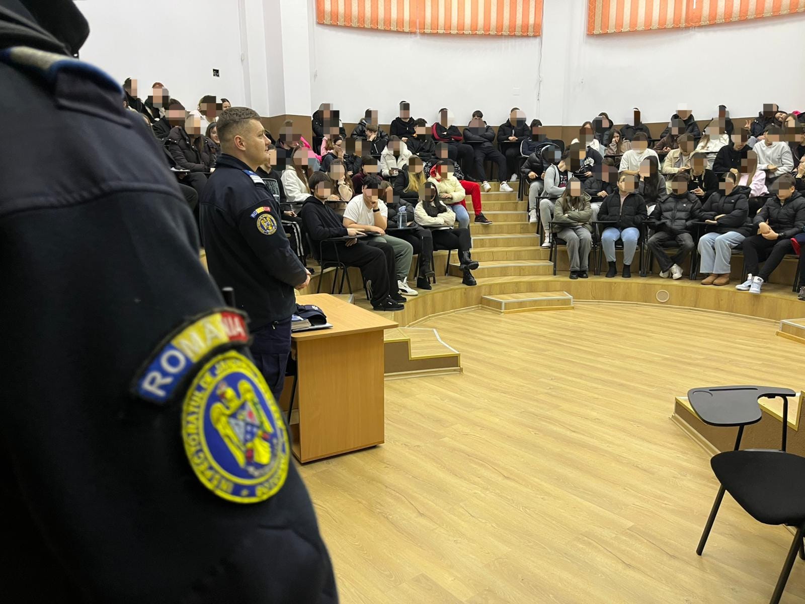 Jandarmii botoșăneni i-au învățat pe elevi să fie „fair-play”