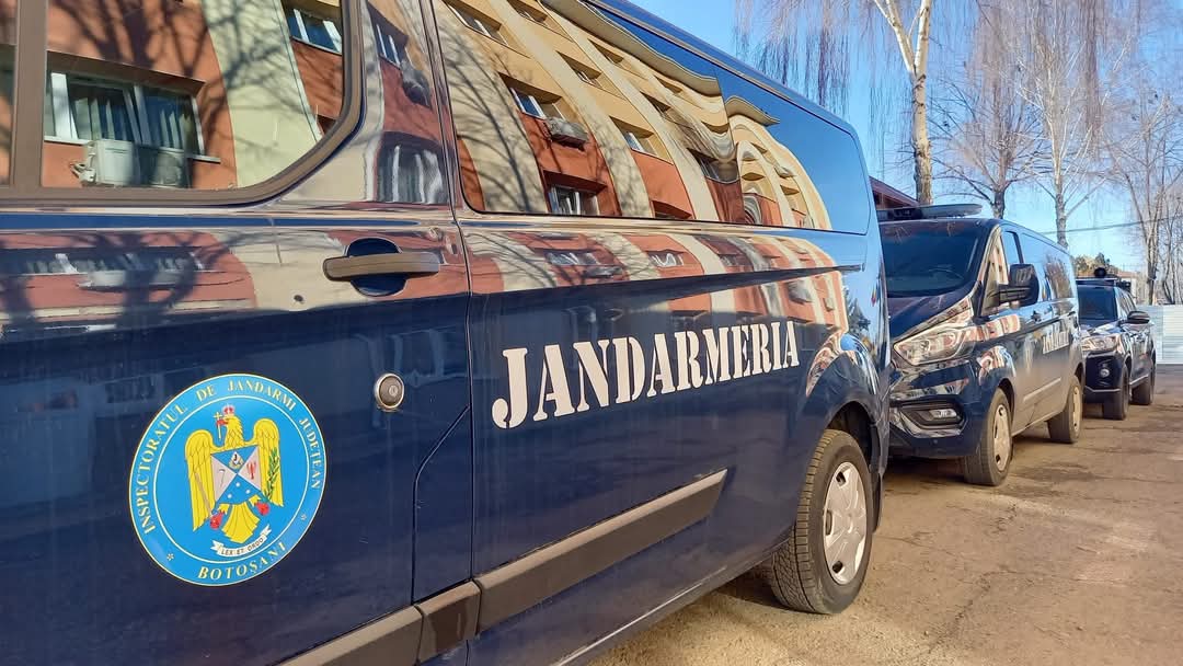 Amenzi date de jandarmi pentru „glumițe” la 112 