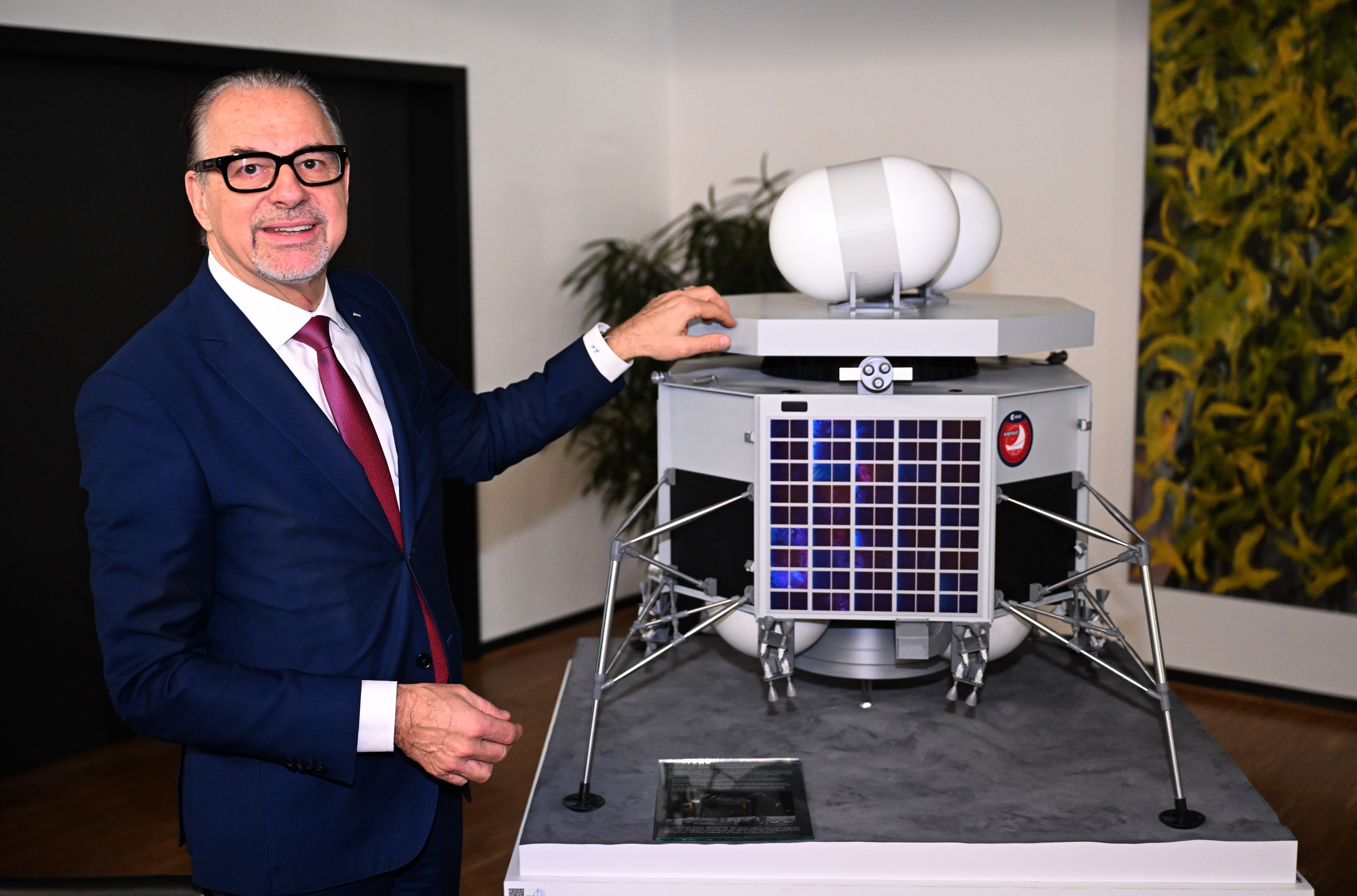 ESA negociază participarea la misiunile Artemis, după revizuirea programului NASA