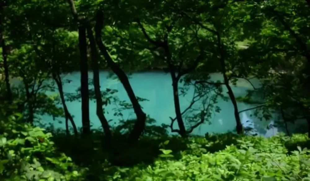 lacul unic din țara