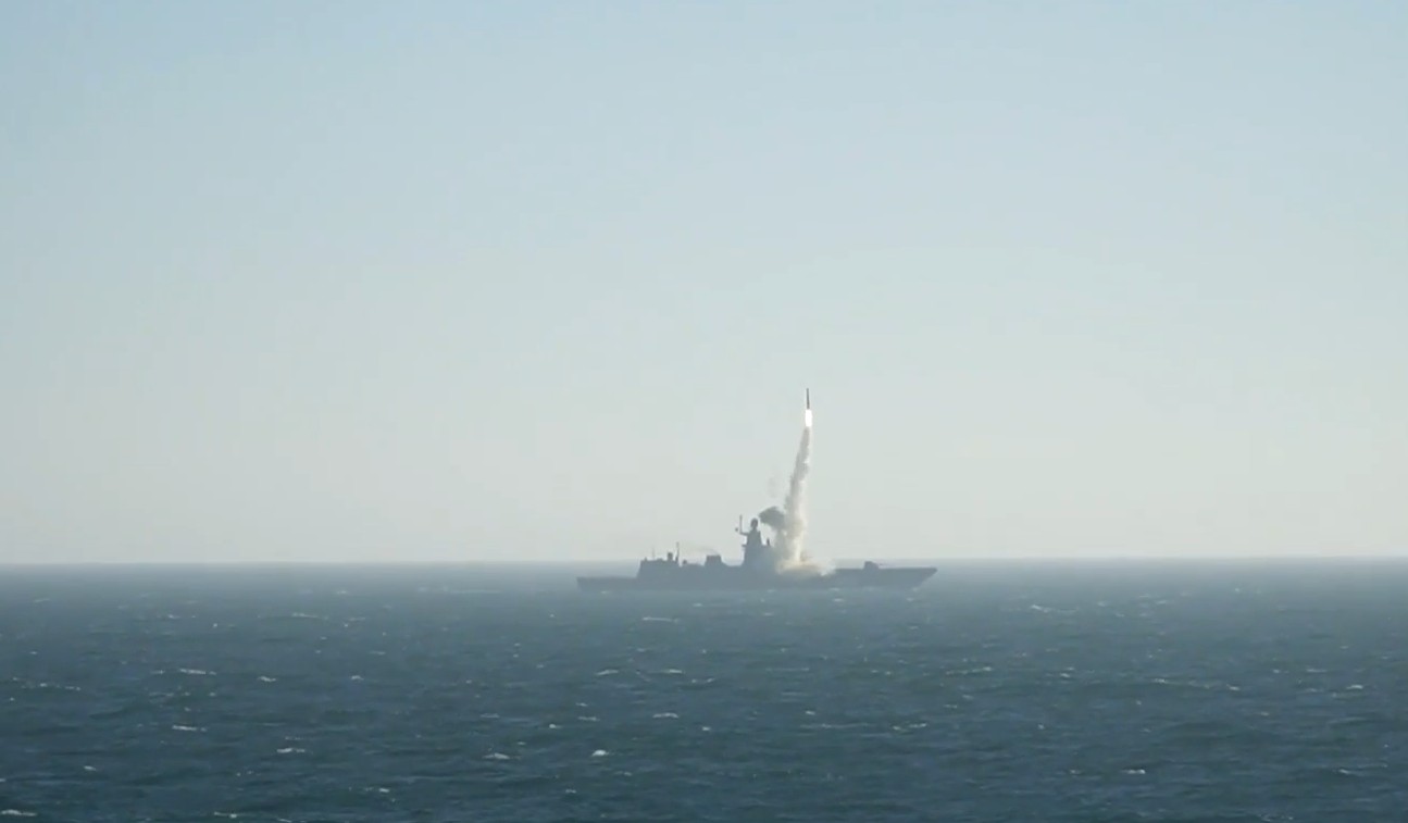 Rusia a testat o rachetă hipersonică Zircon în Marea Barents