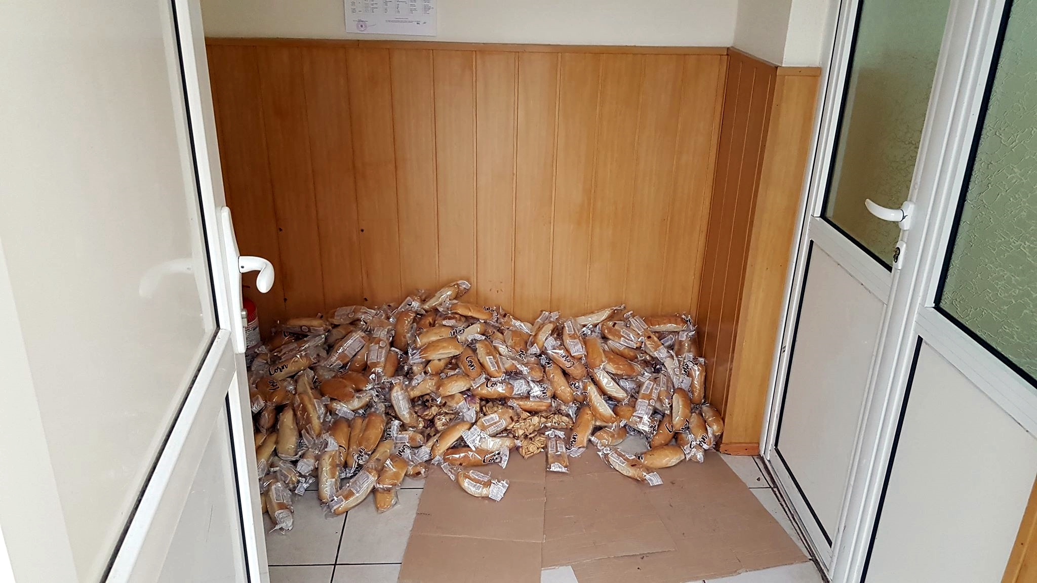 lapte si corn pe holuri