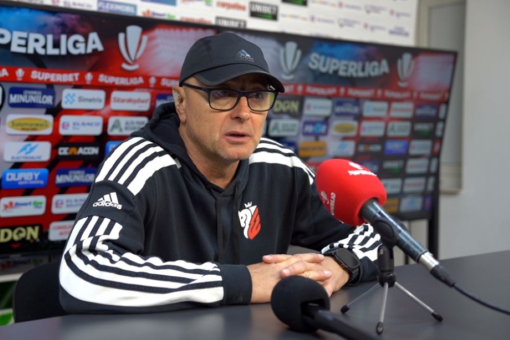 Leo Grozavu „sparge” petrecerea după victorie: Trebuie să rămânem umili / Nu se dă niciun premiu 