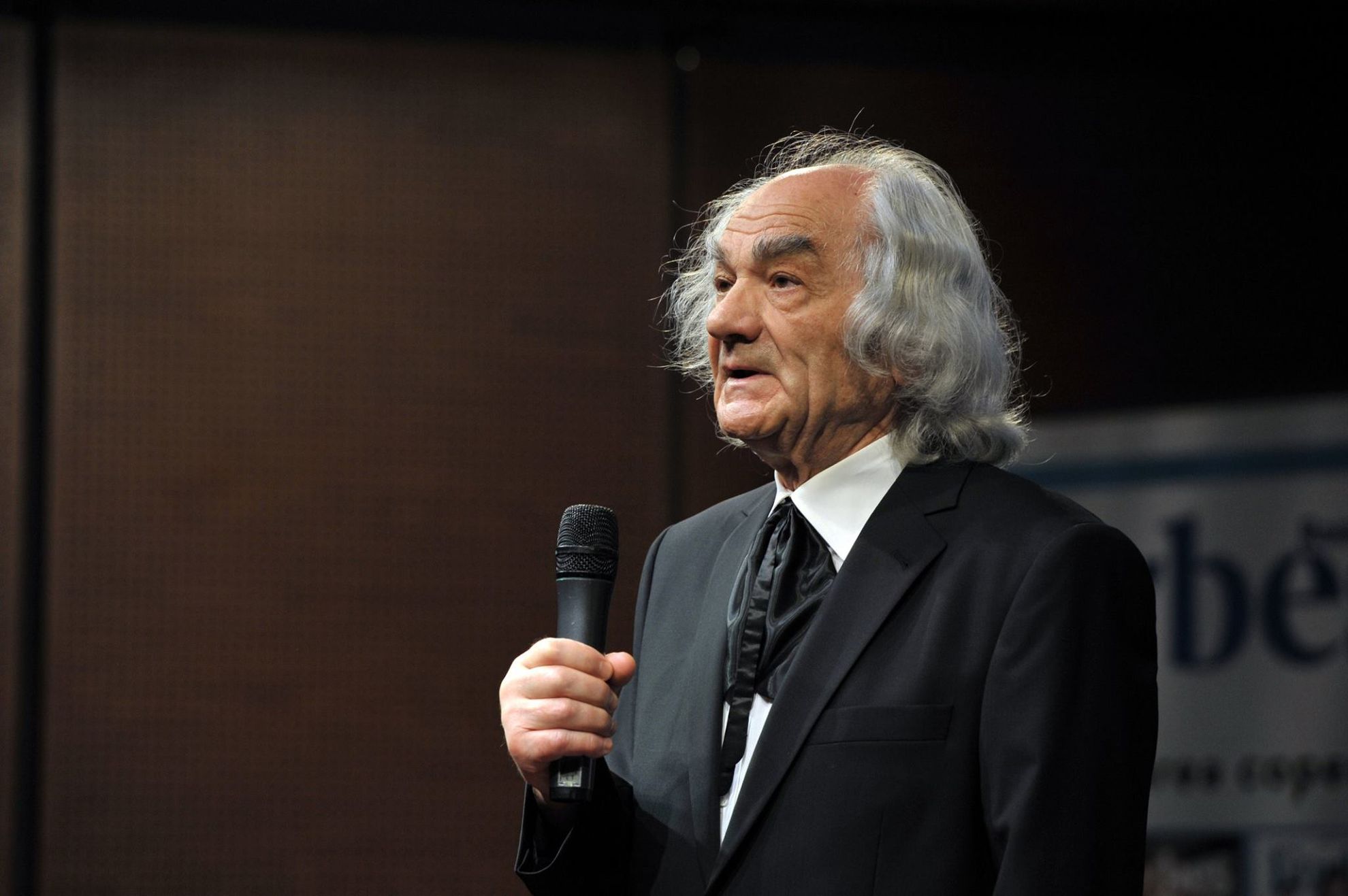 Leon Dănăilă, poate cel mai iubit doctor de la Botoșani vine la Zilele Spitalului Județean Mavromati - VIDEO 