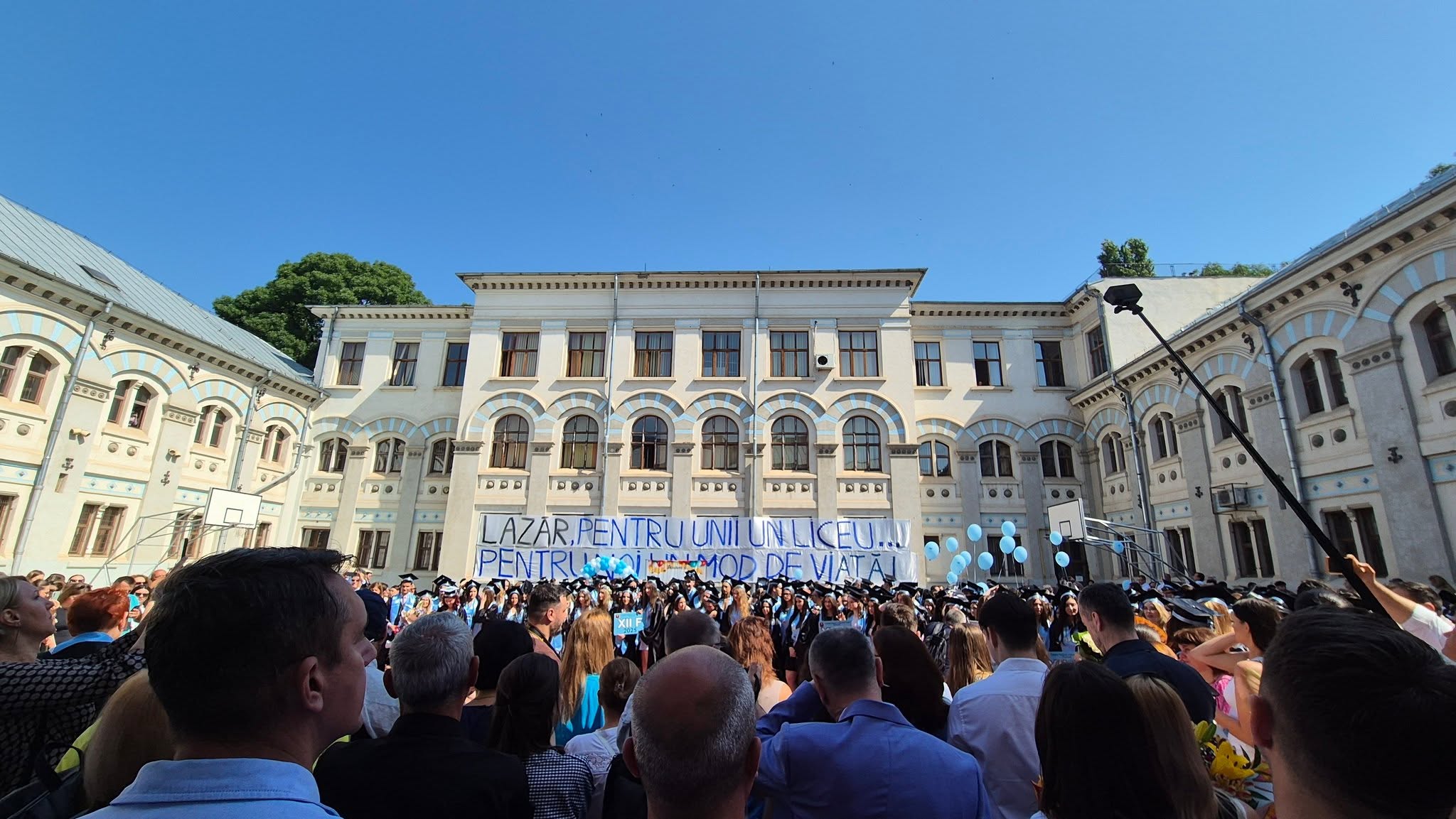 Cum se mută un elev de la un liceu la altul și ce e diferit la gimnaziu și în ciclul primar