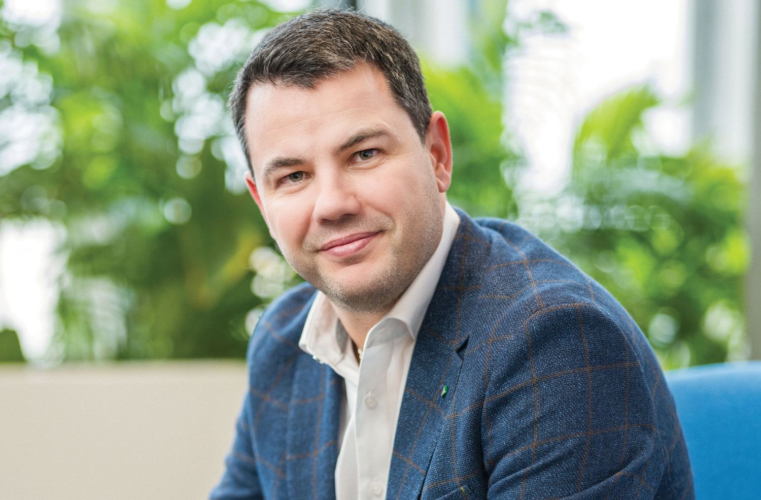 Spaniolul de 41 de ani care a preluat conducerea magazinelor Lidl din România: S-a mutat cu toată familia 