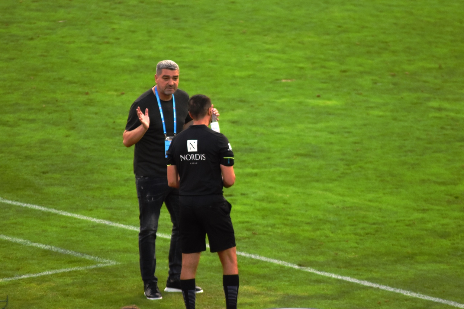 Ciobotariu îi să peste nas lui Rednic: Înțeleg frustrarea antrenorului care pierde               