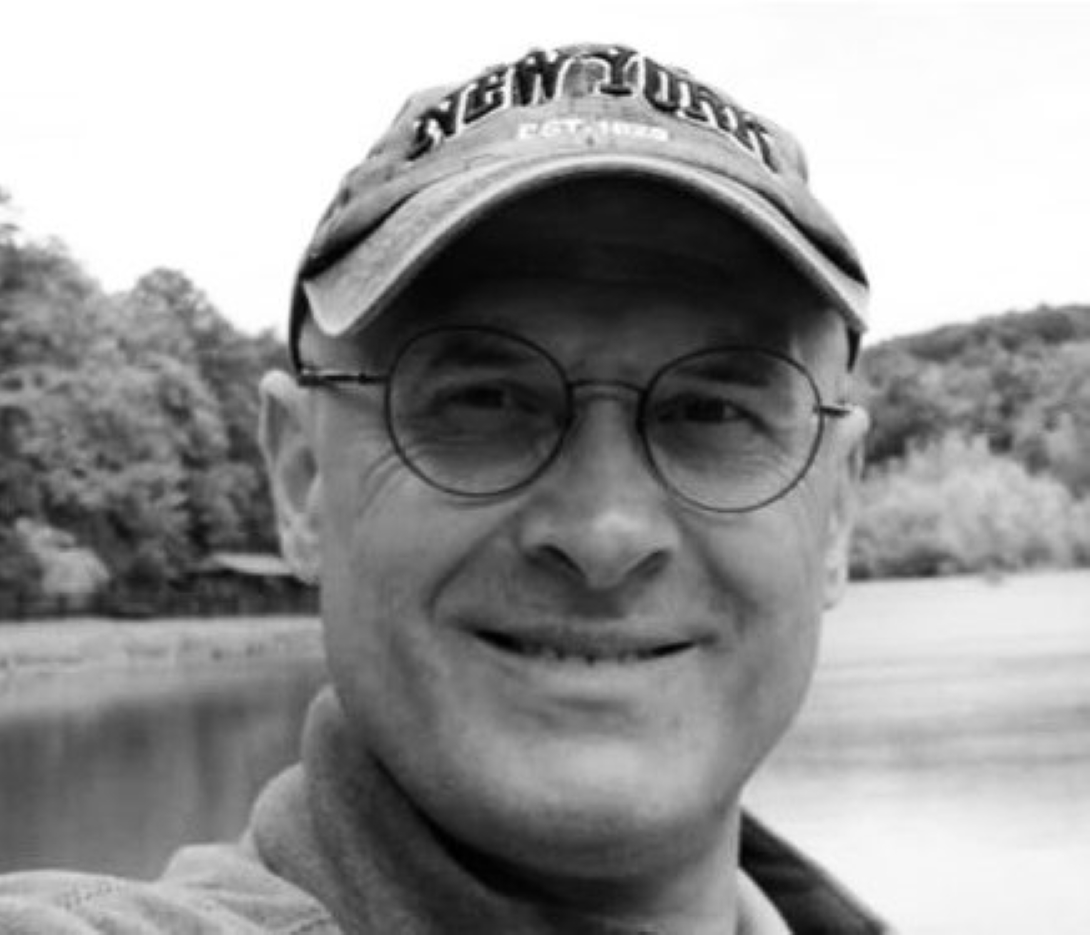 El este polițistul care s-a împușcat în poligon: Nu avea copii și era în depresie