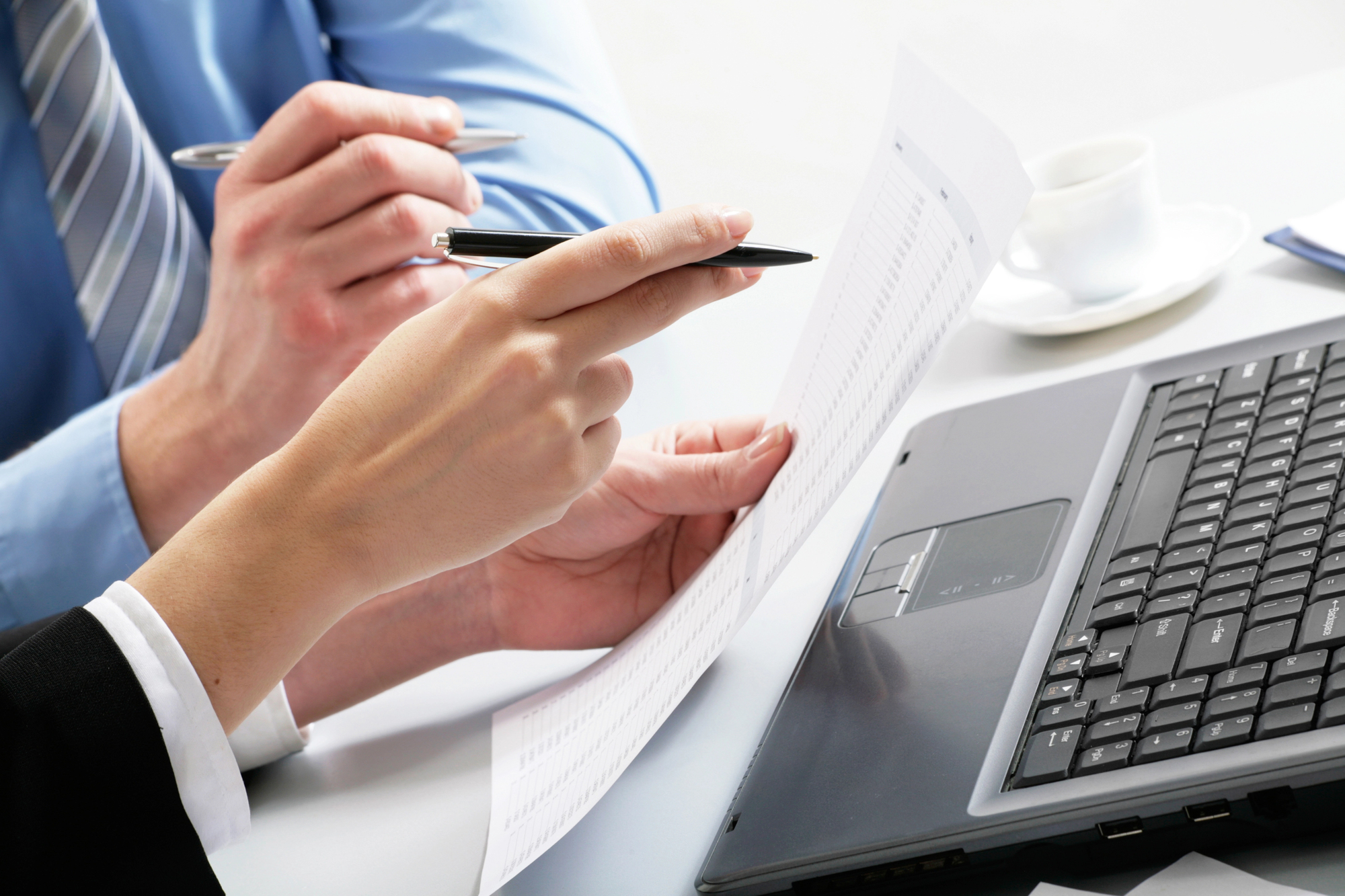 Peste 350 de posturi disponibile la Botoșani, de la șefi la muncitori – LISTA locurilor de muncă 