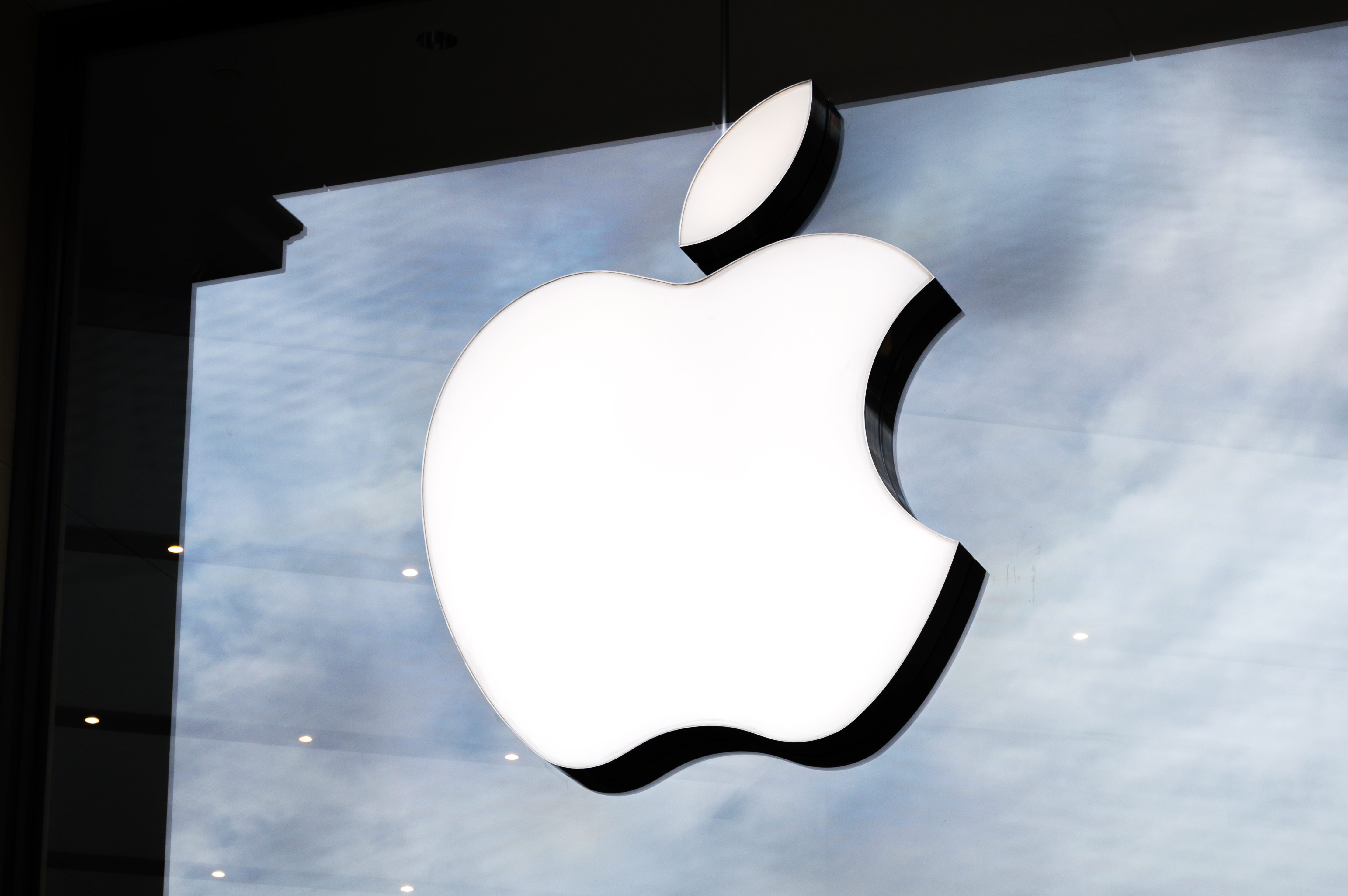 Noul iPhone Ultra. Apple vrea să lanseze astăzi primul său telefon pliabil din istorie. Tot ce știm în acest moment despre noul telefon