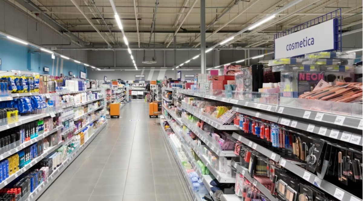 Rivalul celor de la Pepco intră tare pe piața din România: Se deschid primele magazine 