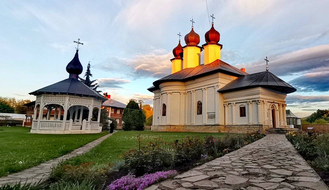 Pelerinaj pedestru organizat către Mănăstirea Vorona – TRASEUL 