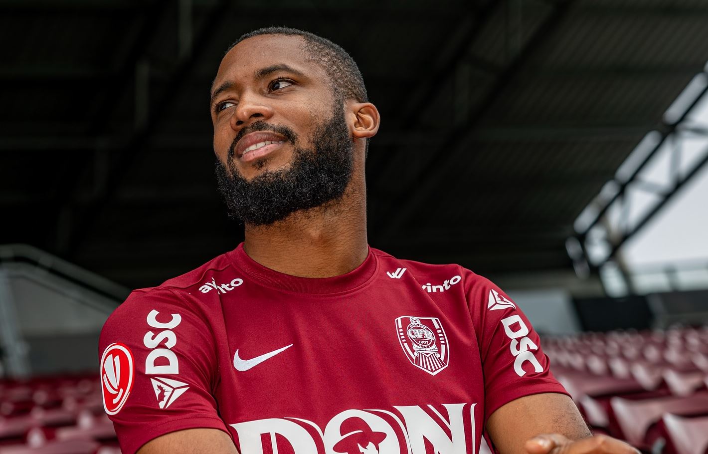 CFR Cluj, transfer de marcă: Jucător cu sute de meciuri în Ligue 1, adus în SuperLigă