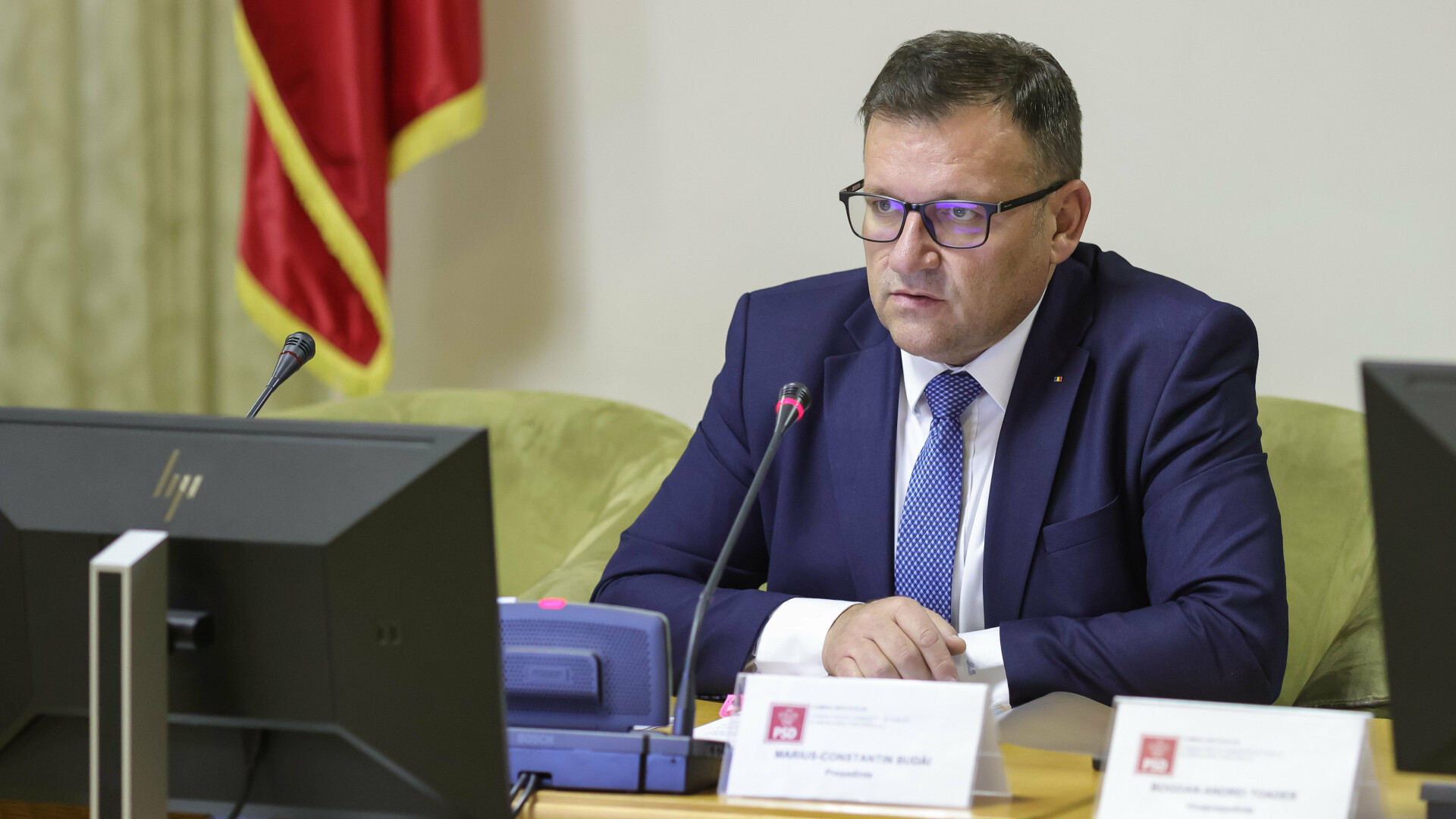 Budăi, către Bolojan: Opriţi-vă din această nebunie / Când te-ai obişnuit să mănânci doar la restaurant...