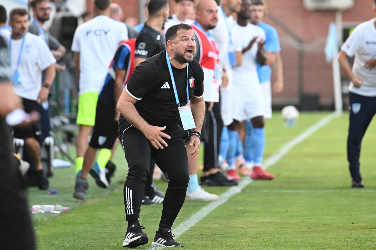 marius croitoru injuraturi voluntari