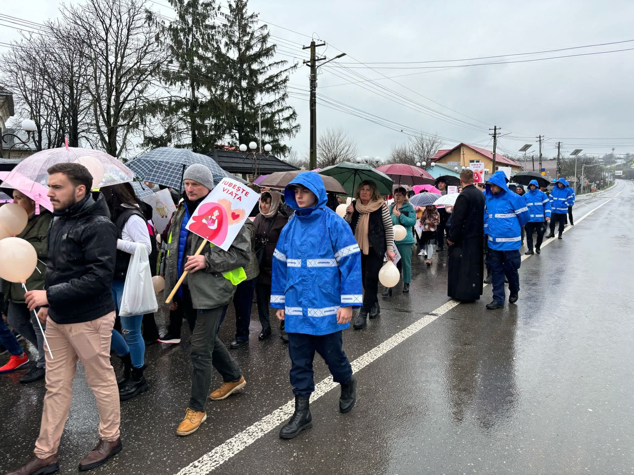 ASTĂZI: Jandarmii asigură ordinea la „Marșul pentru Viață” din Botoșani