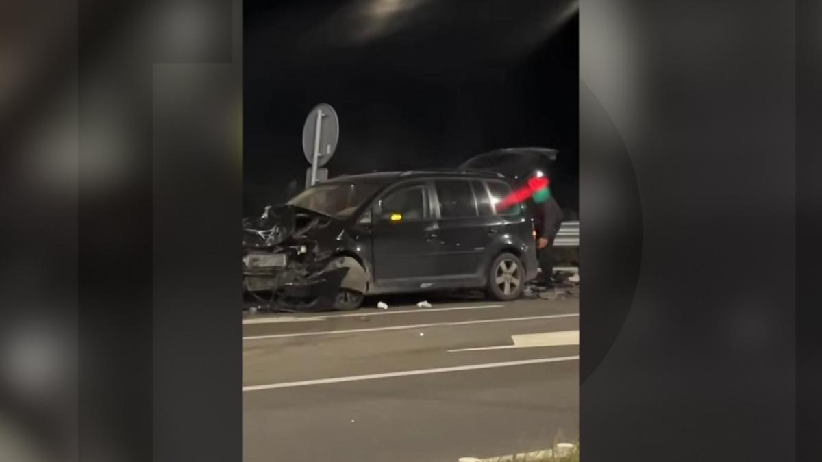Doi soți au murit într-un cumplit accident, alte trei persoane rănite 