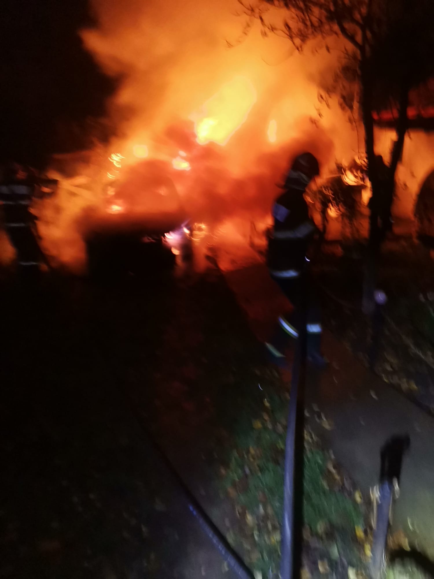 masini in flacari botosani