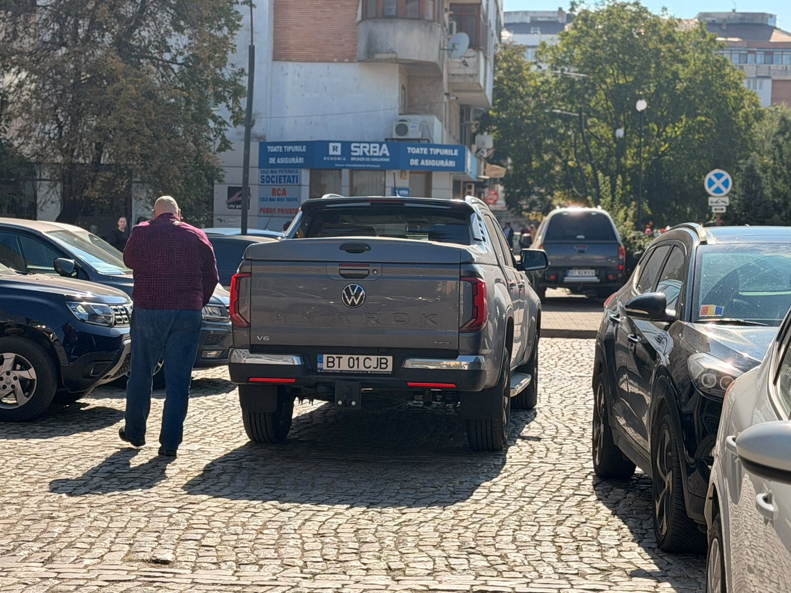 masinile Amarok de la CJ Botoșani