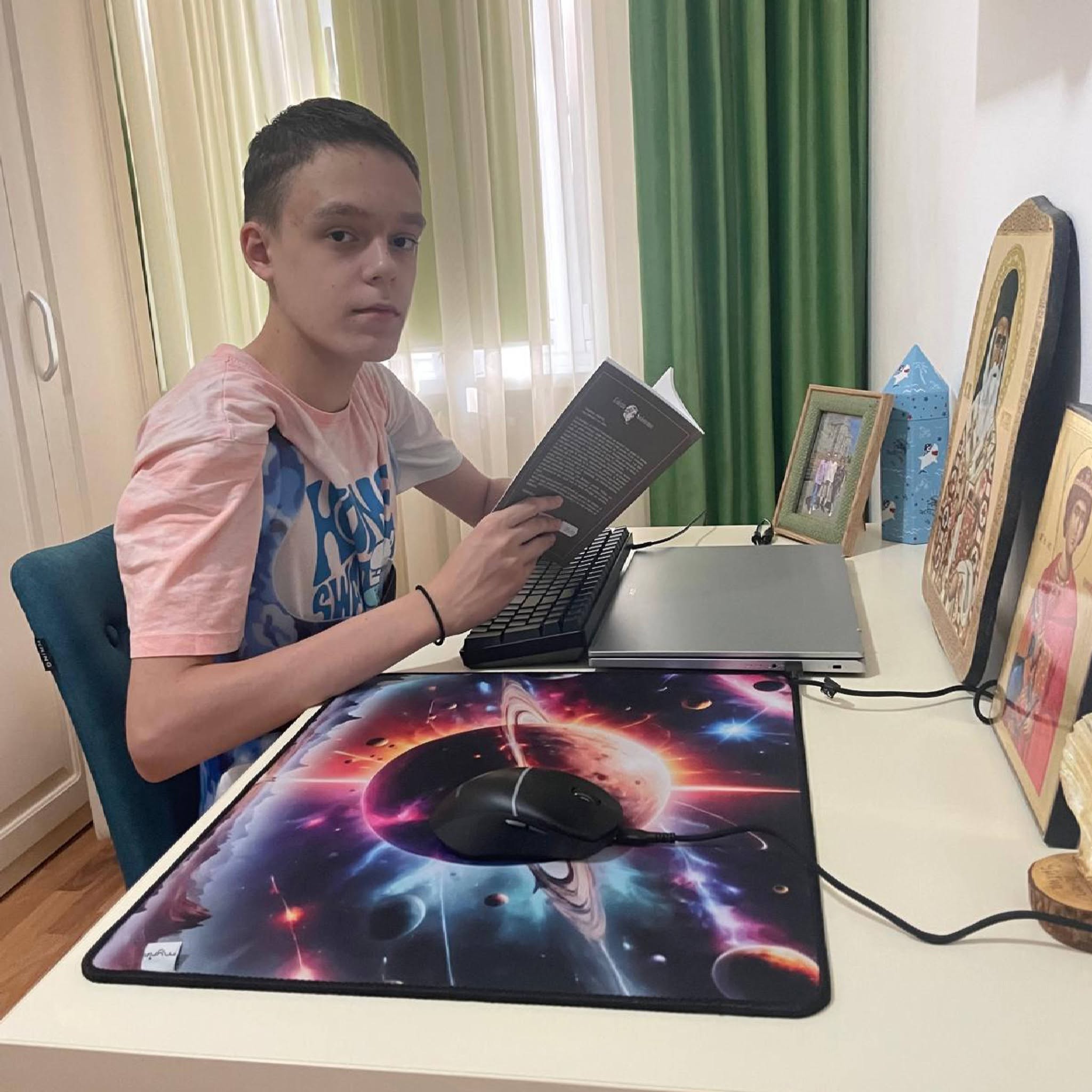 Matei, tanarul care are nevoie de operatie.