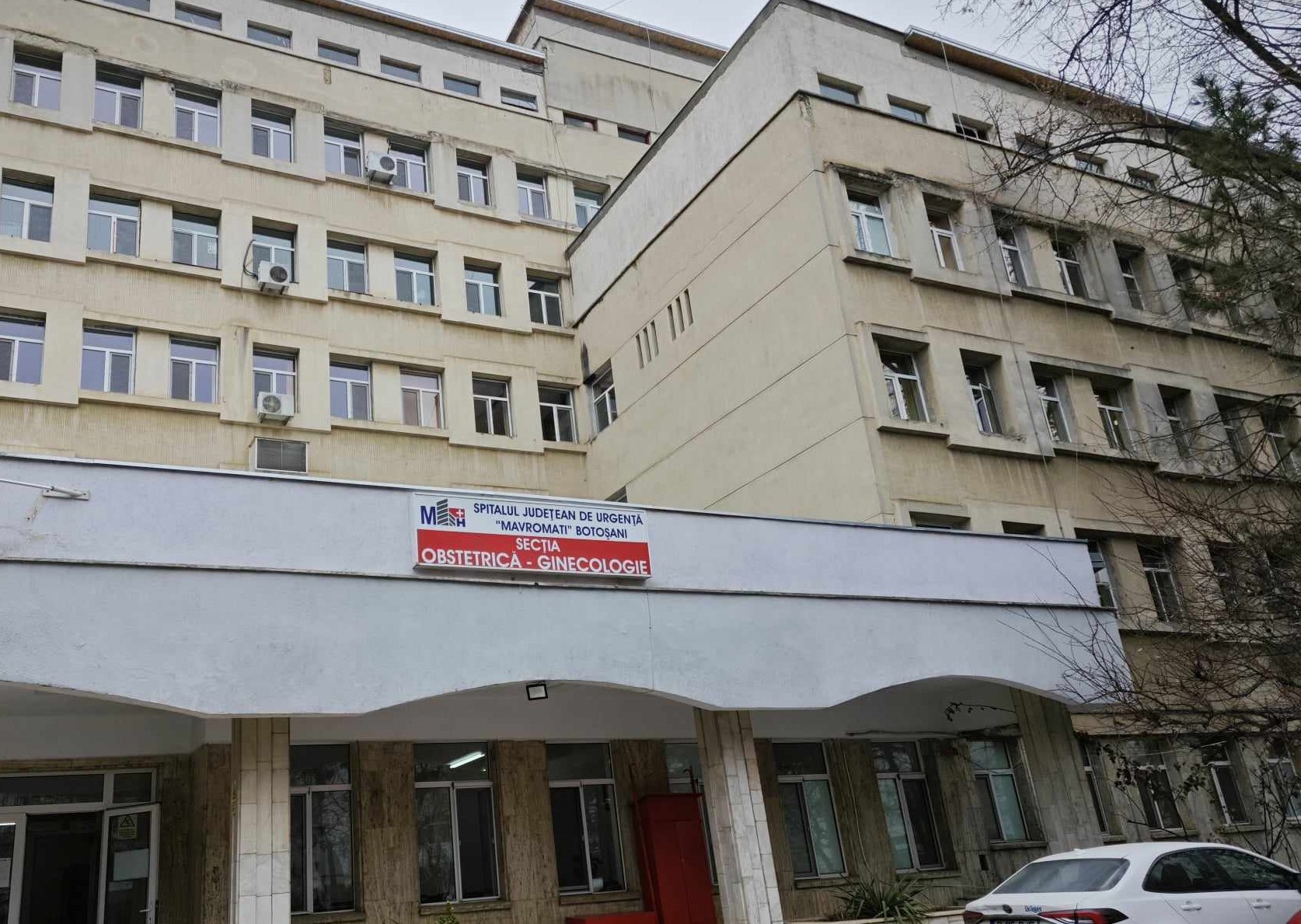 Medic de la Maternitatea Botoșani: WhatsApp nu este platformă de consultații sau urgențe / Medicii curanți au dreptul la somn