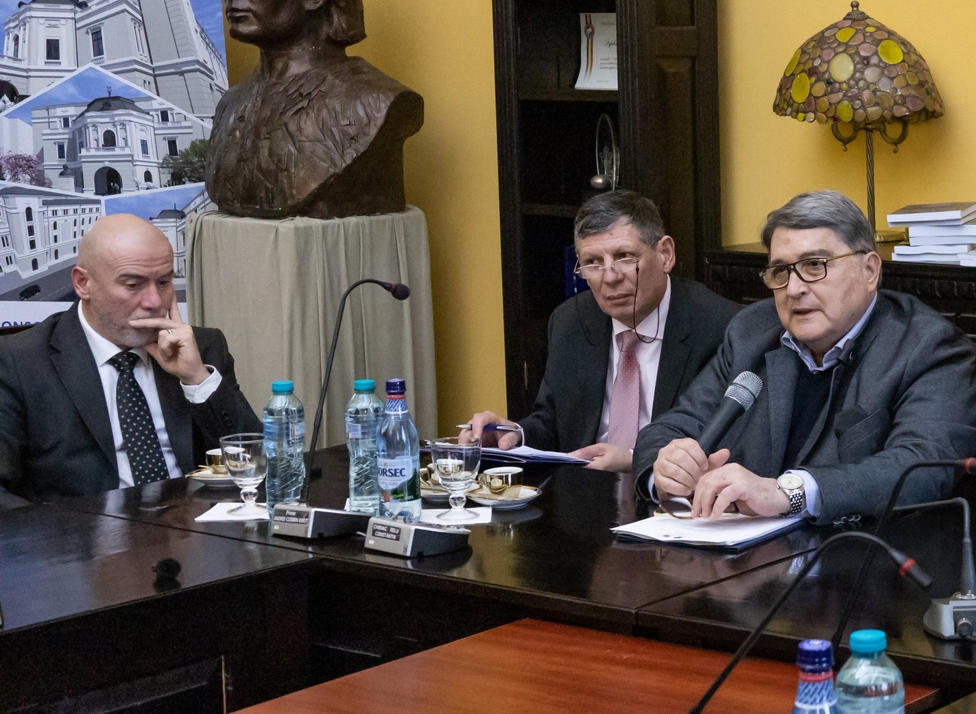 Ministrul Demeter, la Botoșani: Cultura stă cu mâna întinsă de 35 de ani 