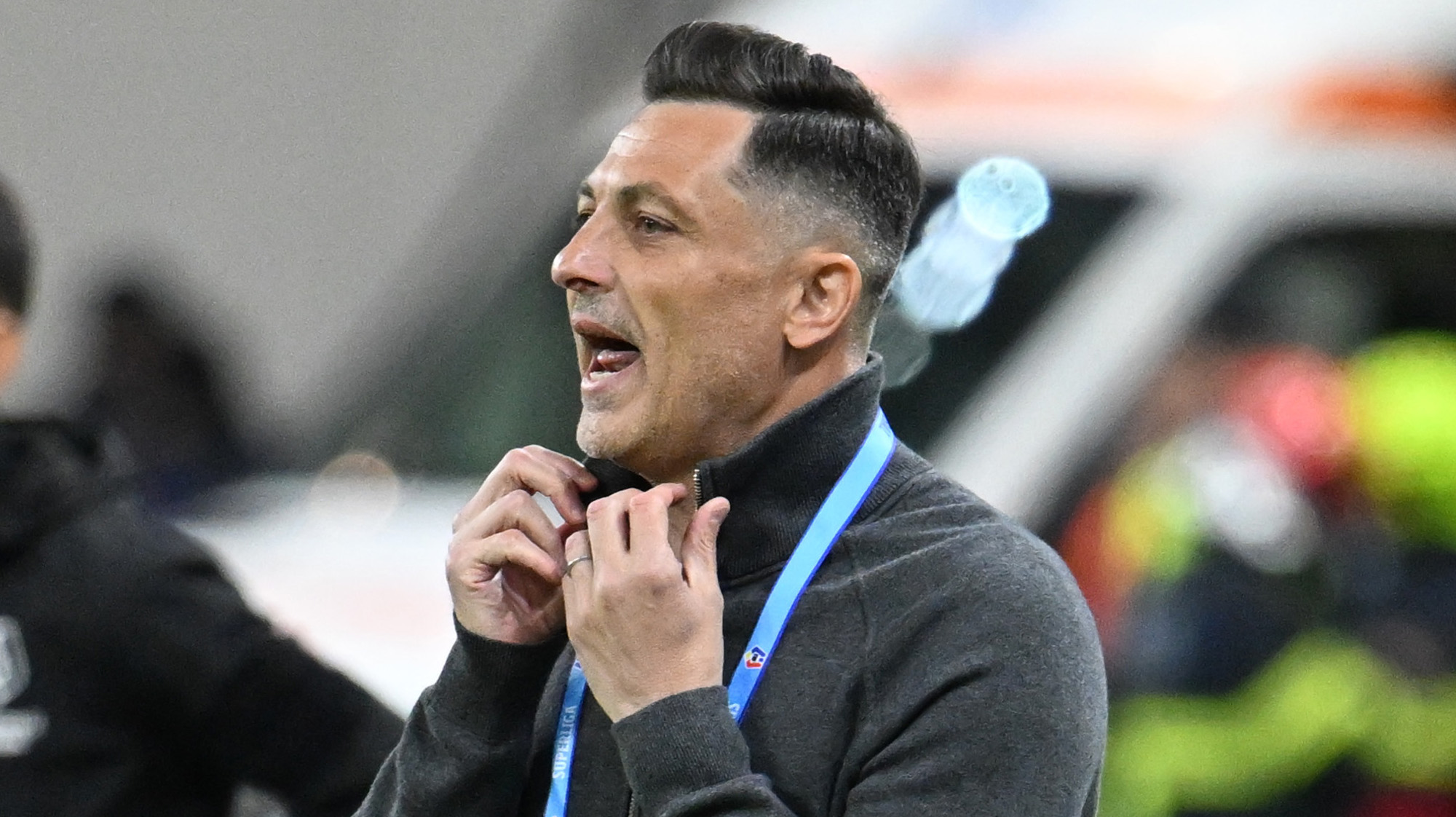 Mirel Radoi a bagat un jucator in depresie