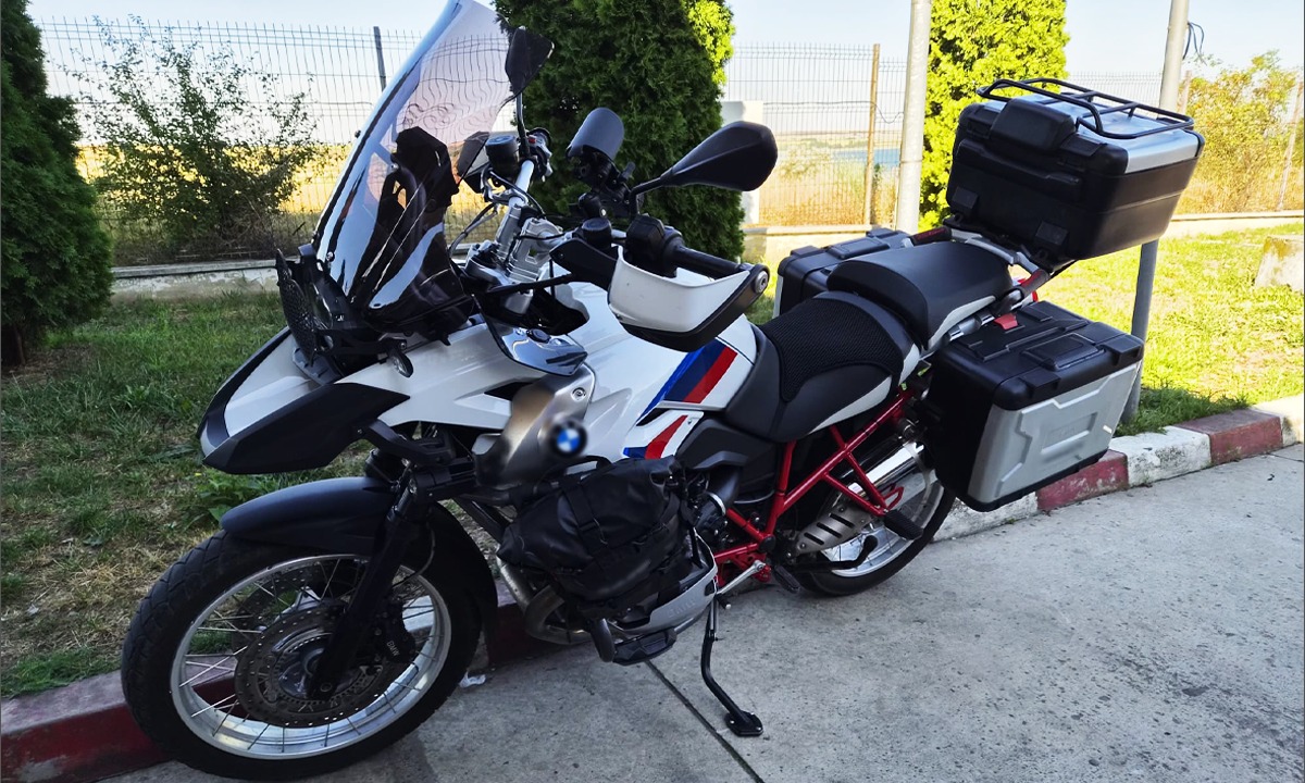 motocicleta furata la vama