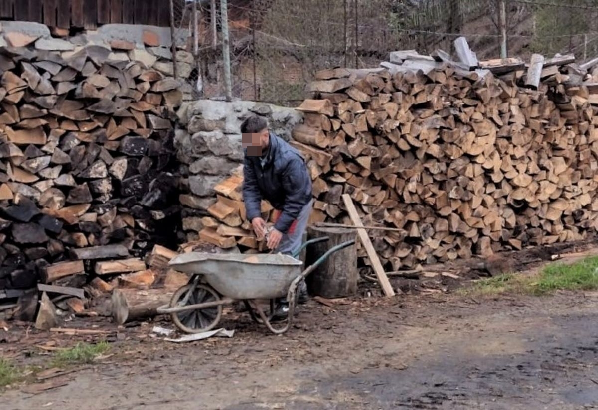 Dosarele care sufocau primăriile: Cum sunt trimiși „zmeii” din trafic sau hoții la deszăpezire și crăpat de lemne
