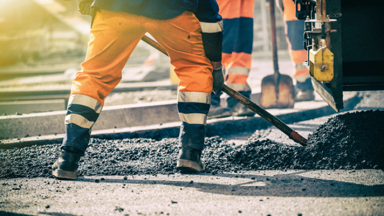 OPT botoșăneni prinși muncind la negru după un control al ITM