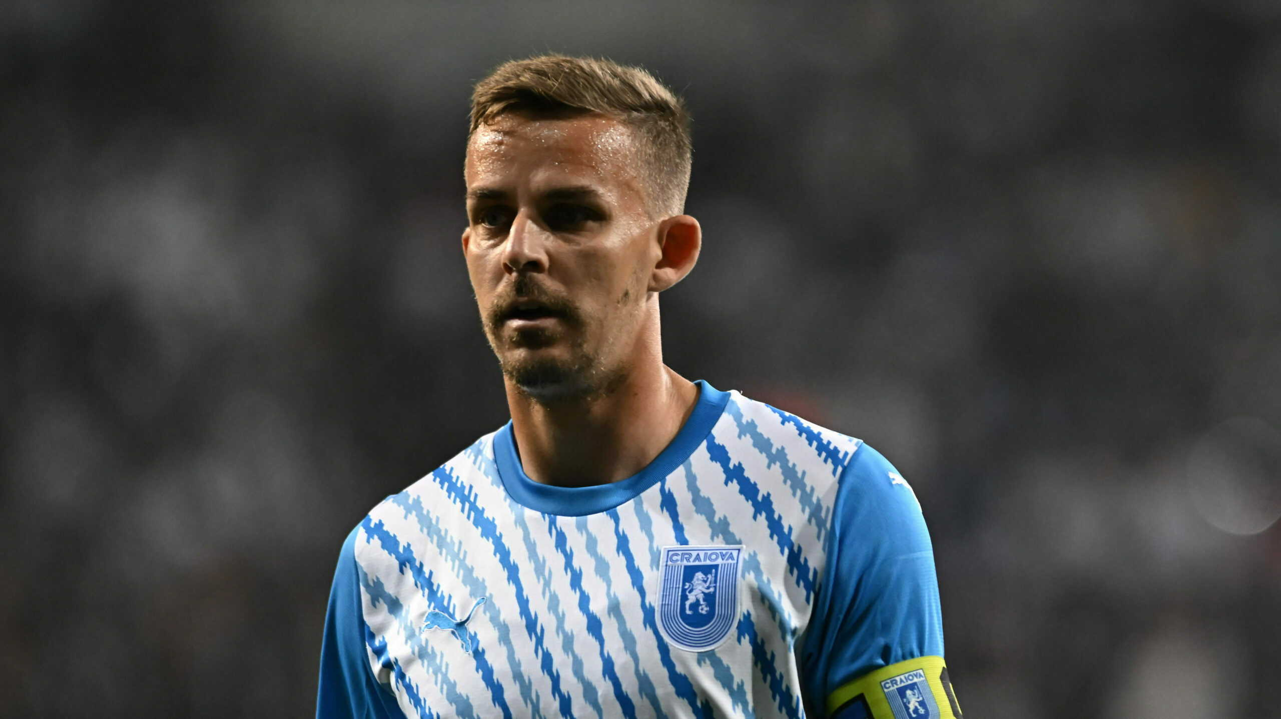 Căpitanul Universității Craiova, mesaj tăios pentru fanii echipei: Pentru voi, să umpleți un stadion cu Botoșani e la fel de...