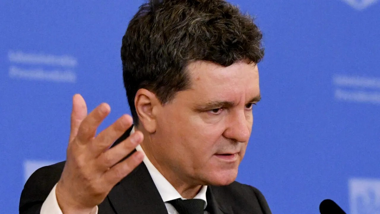 Nicușor Dan și scandalul tăierii burselor: E anormal să numești «de merit» ceea ce iau 30% dintre elevii din sistem