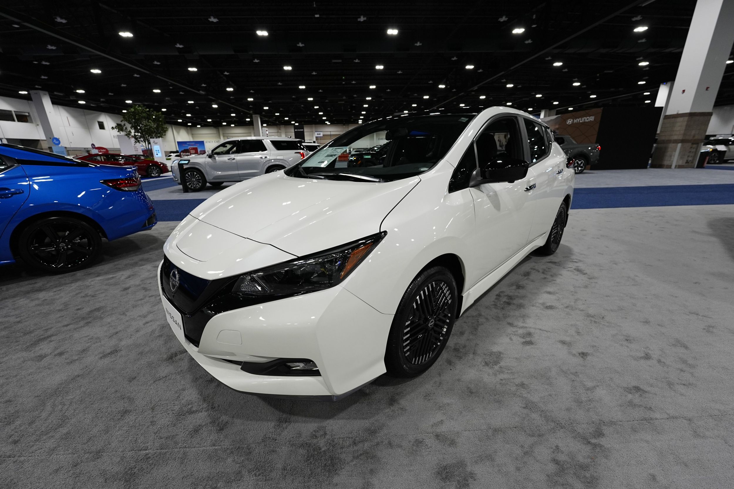 Revoluție în industria auto: Baterii care încarcă mașina electrică în sub 10 minute, în dezvoltare