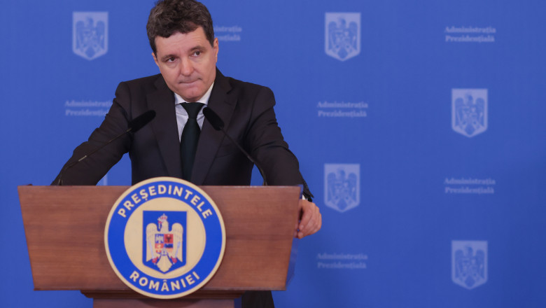 Nicușor Dan a promulgat legea: Petardele și artificiile vor fi interzise de Revelion