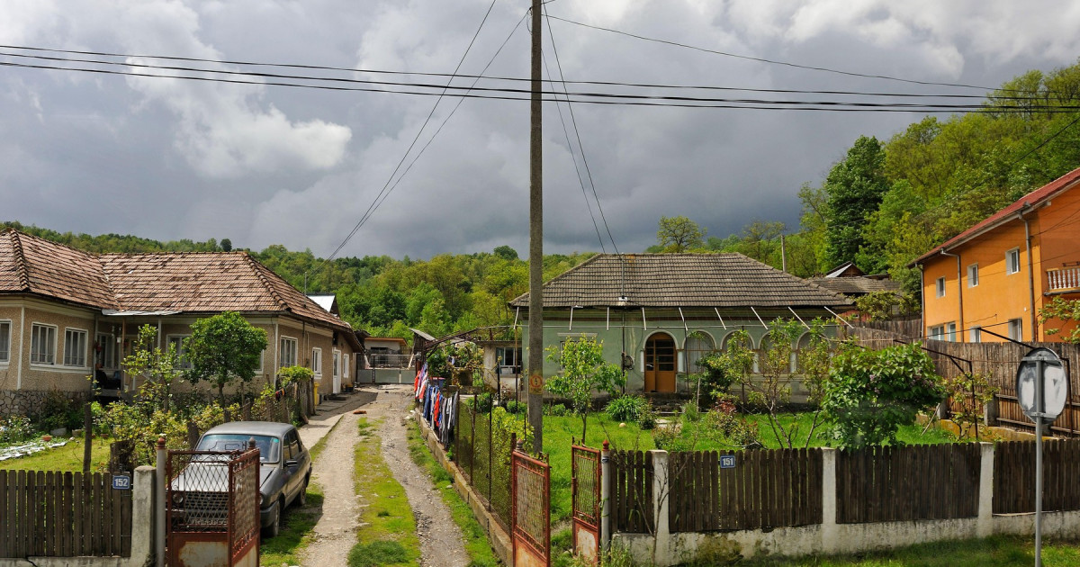 Amenzi de până la 100.000 de lei pentru cei care construiesc fără autorizație de la primărie