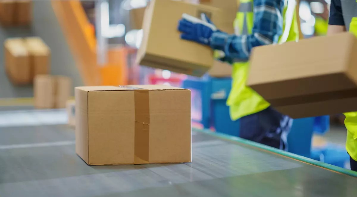 o firmă de curierat dispare de pe piață.