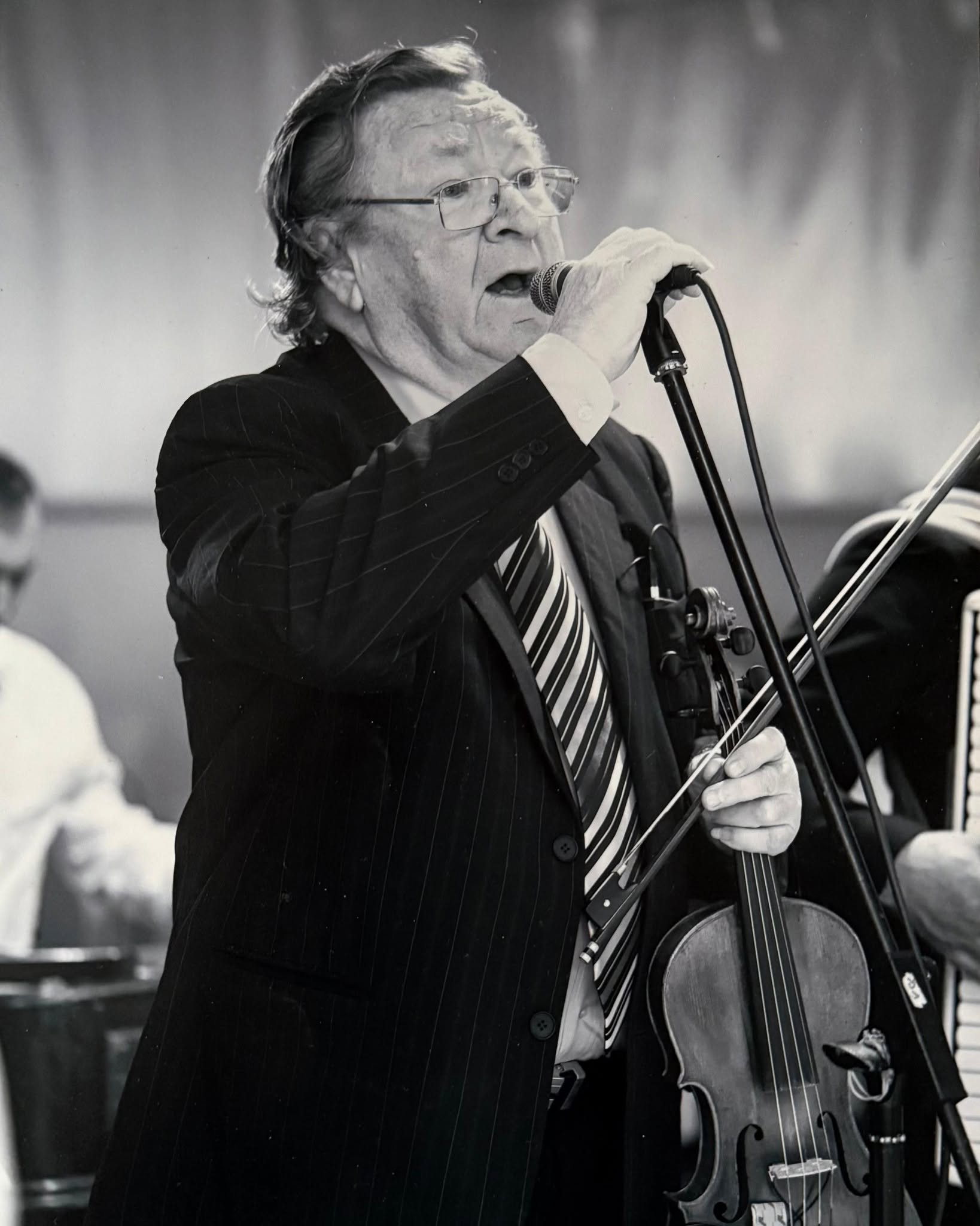 A încetat din viață un cunoscut profesor, violonist de excepție: Drum lin spre lumină!