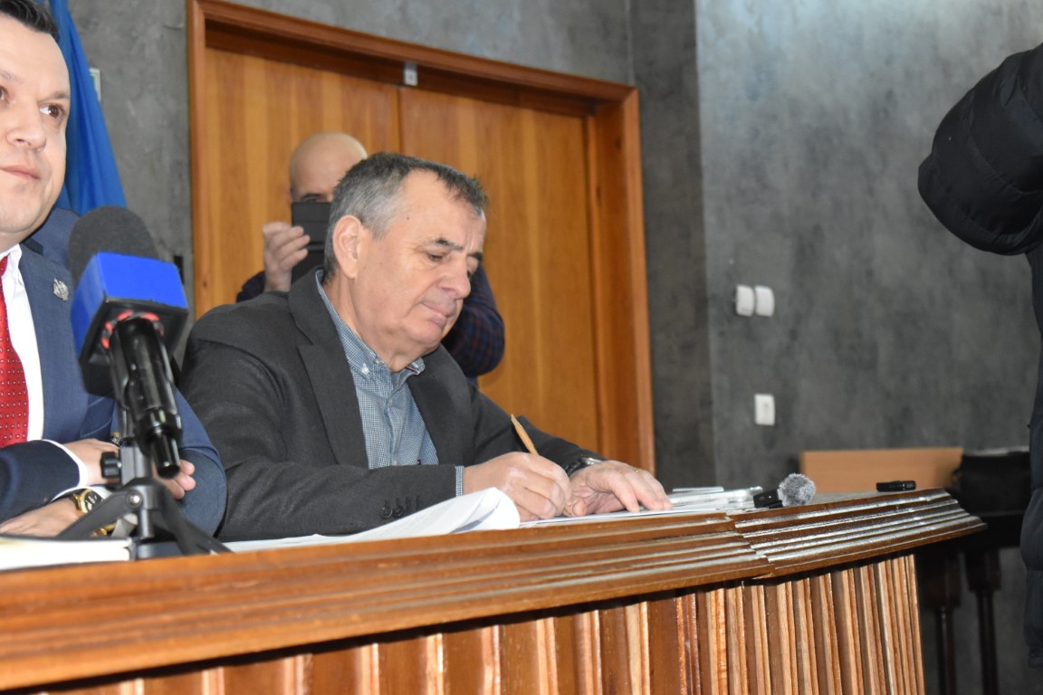 Senatorul Ovidiu Jitaru le cere sindicaliștilor să facă pace cu Guvernul – VIDEO 